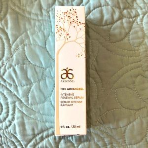 Arbonne RE9 ADVANCED Intensive Renewal Serum New in Box